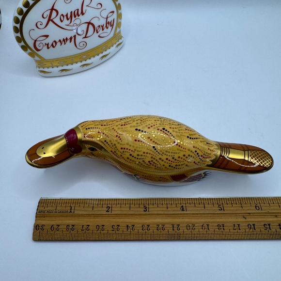Royal Crown Derby Duckbilled Platypus Gold Backstamp and Stopper. 1999 EUC. - Picture 8 of 8